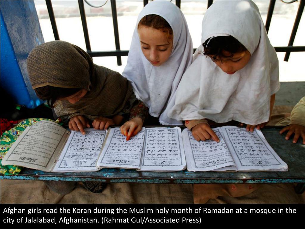 Токи мусульманский. Мусульманские дети. Религиозные учения Ислама. Изучаем Коран.
