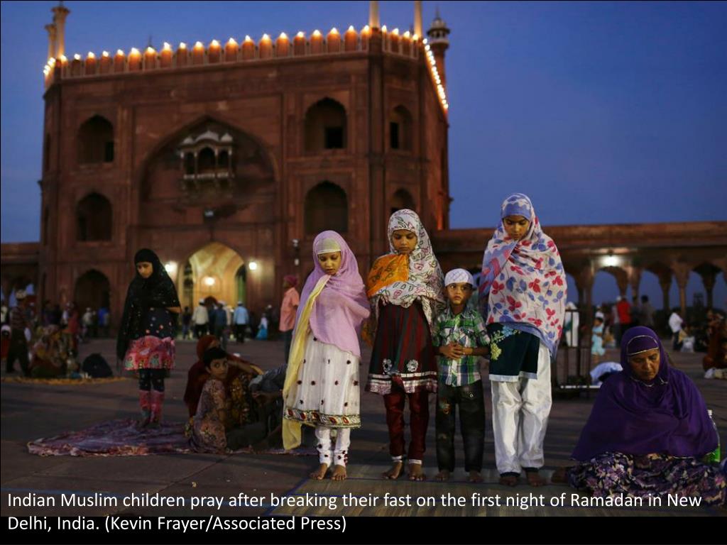 Почему рамадан. Рамадан. Фотографии Рамазан. Индус Рамадан. Рамадан в Египте празднование.